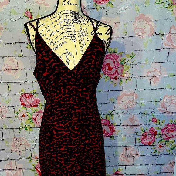 NWT! “BLUE LIFE”RED& Black Cheetah maxi - Picture 10 of 15